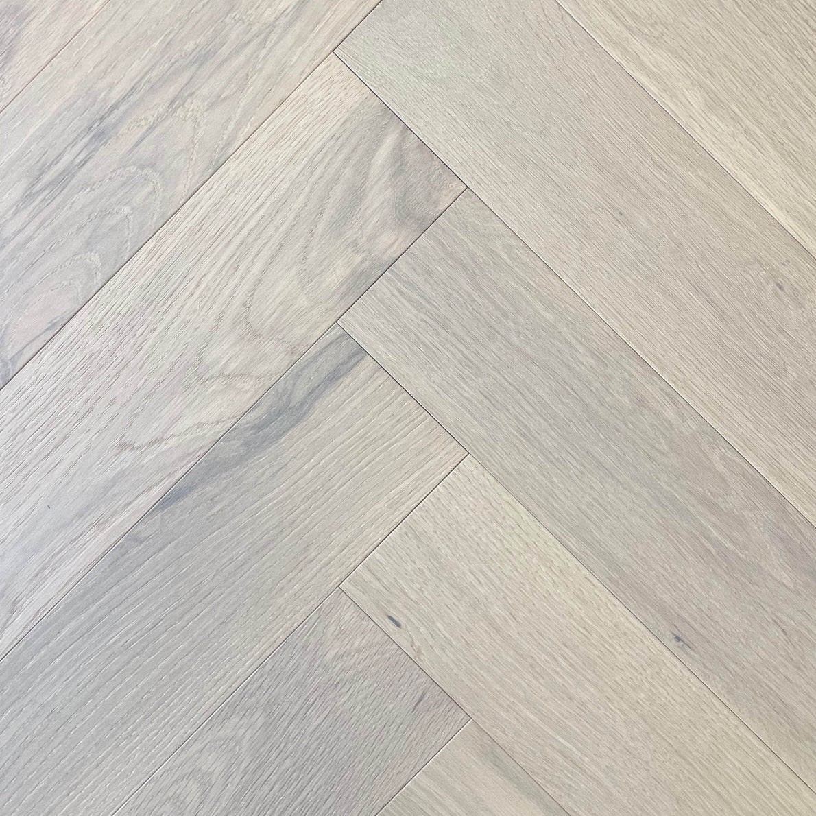 Vidar - West Coast - Herringbone Collection - Naked Oak - AB Grade